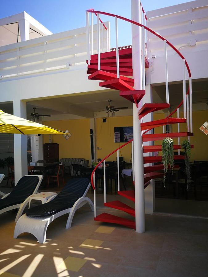 Barefeet Naturist Resort (Adults Only) Bangkok Buitenkant foto